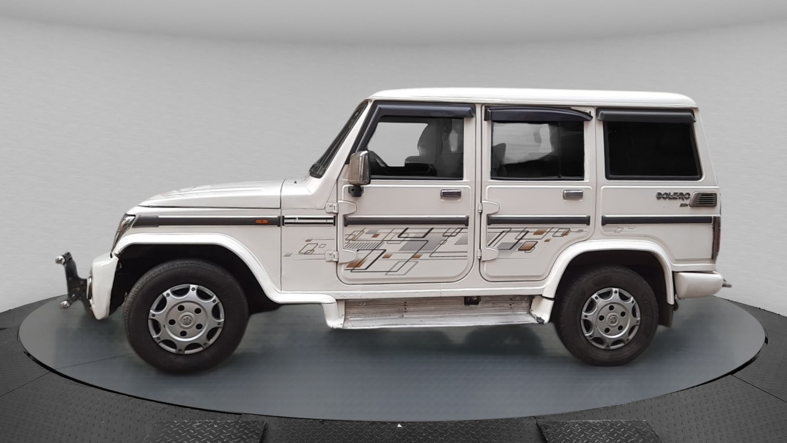 Bolero image 2 Bolero image 2