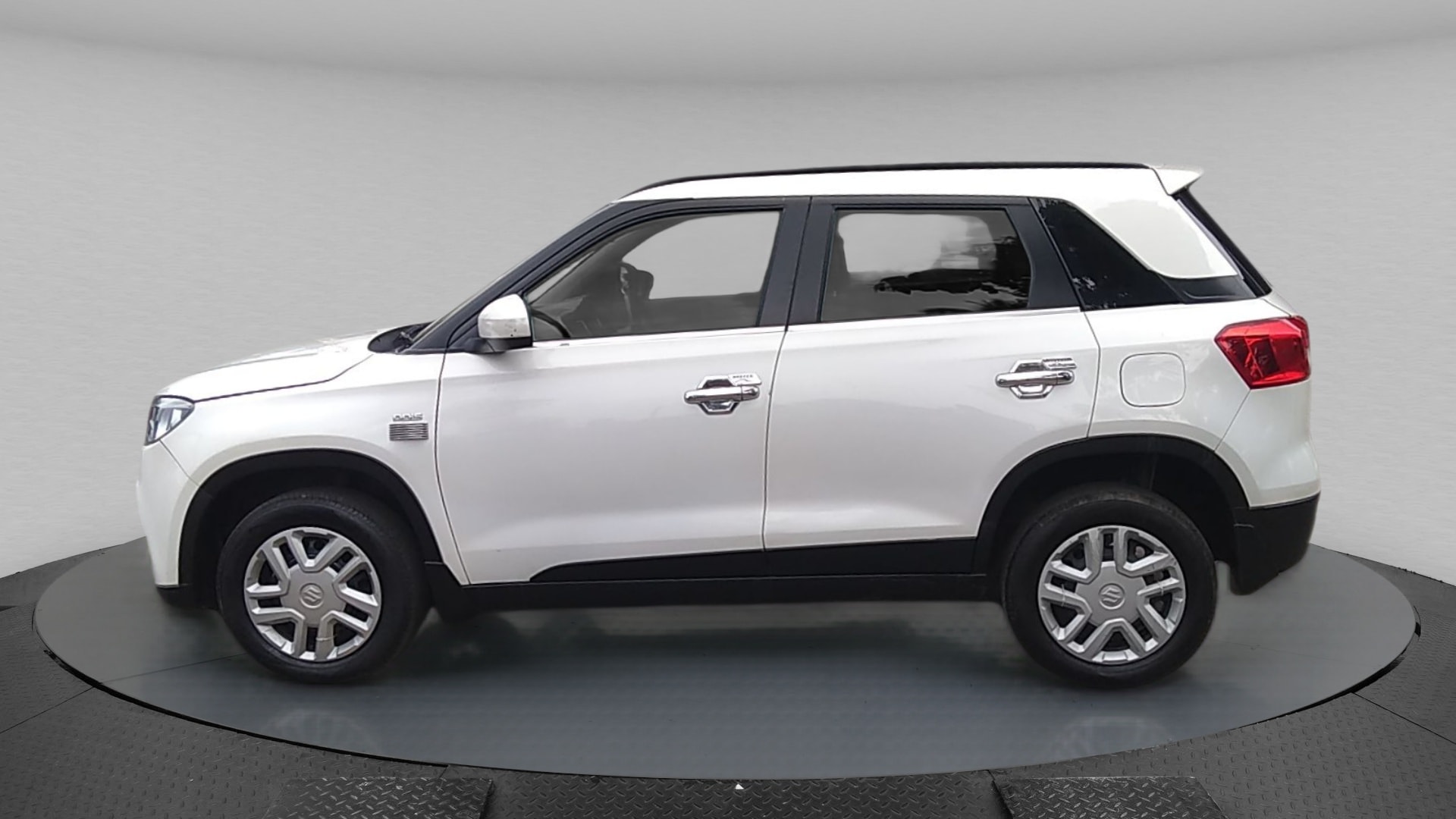 Vitara Brezza image 2 Vitara Brezza image 2