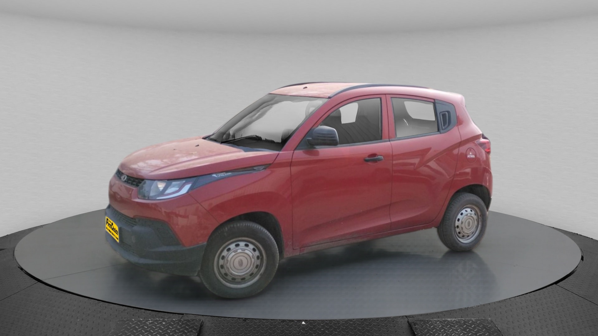 KUV100 image 1 KUV100 image 1