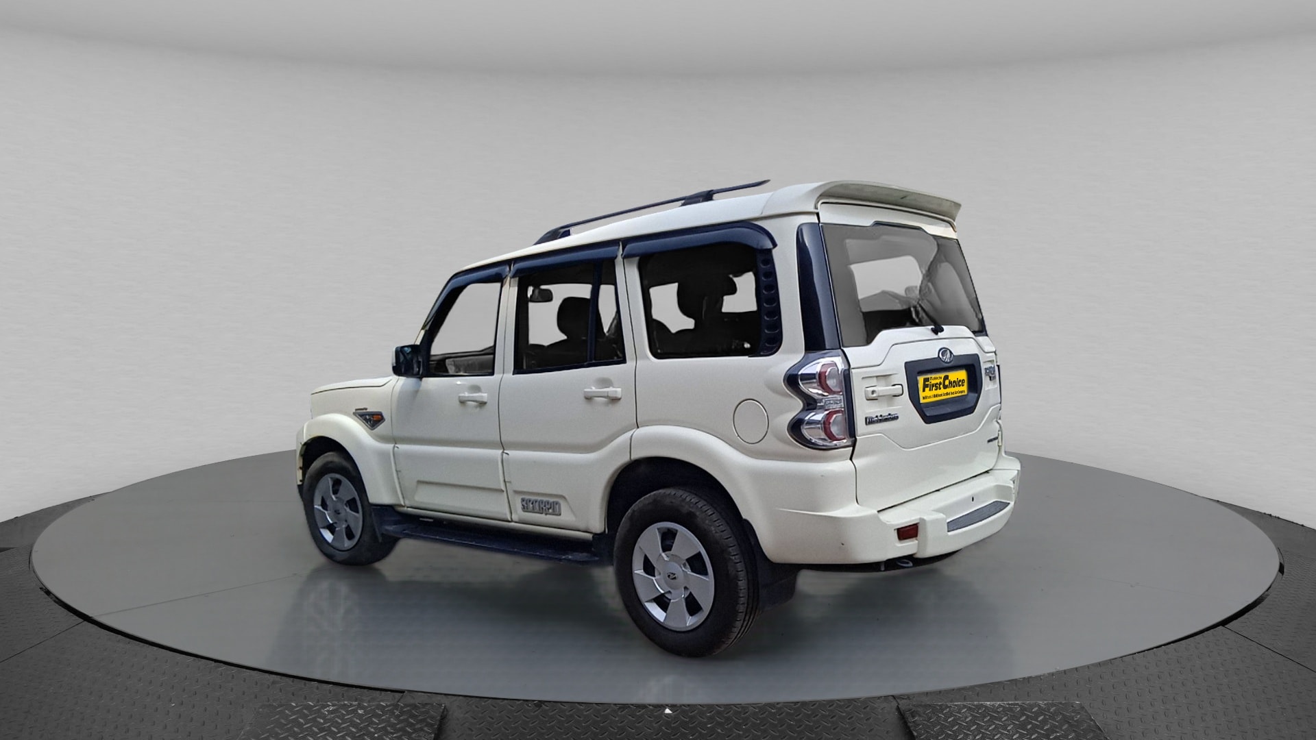 Scorpio image 3 Scorpio image 3