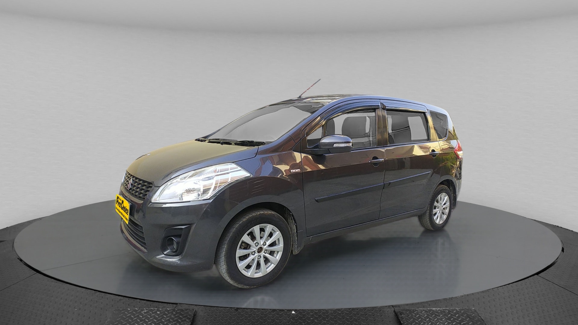 Ertiga image 1 Ertiga image 1