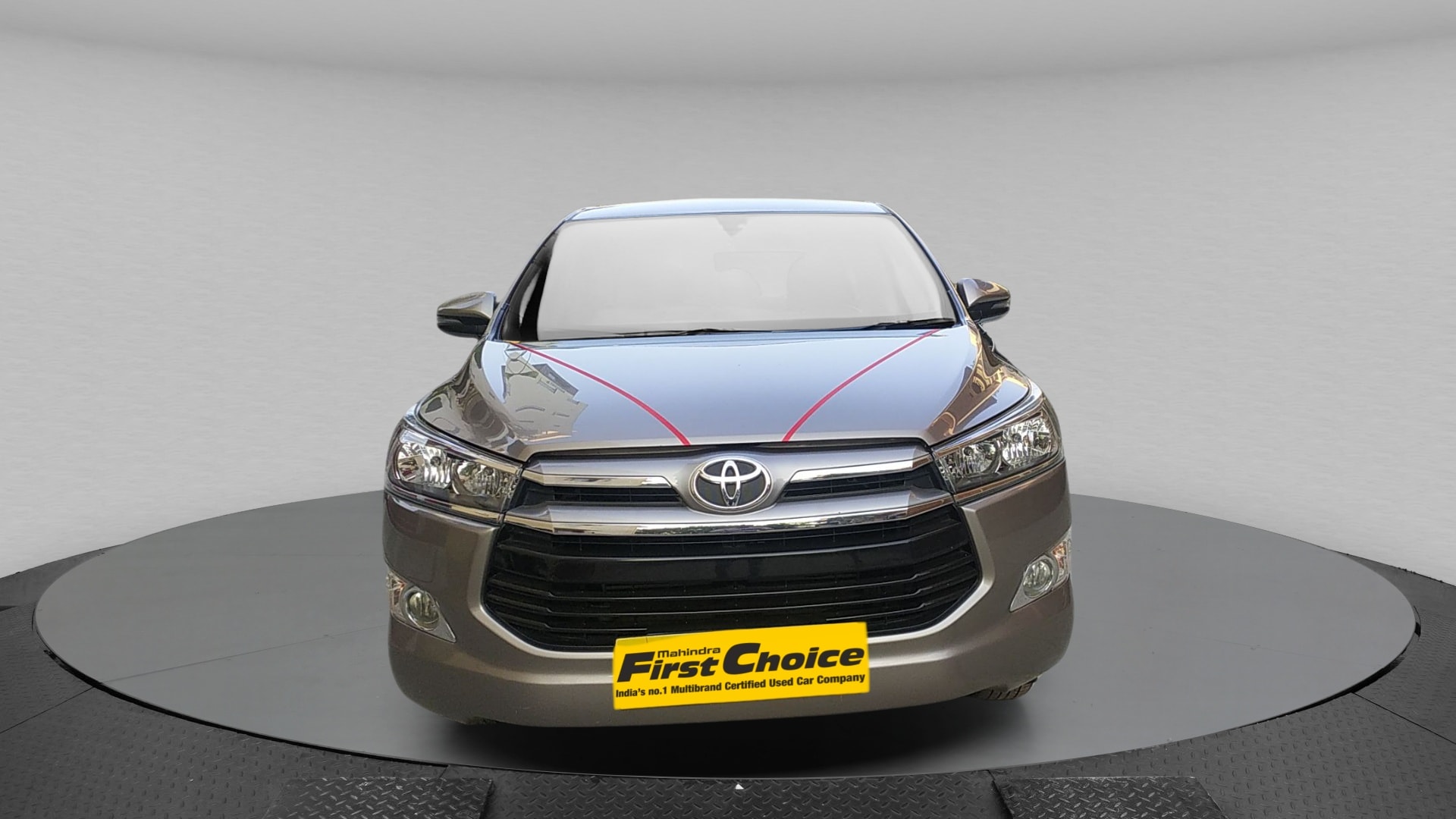 Innova Crysta image 10 Innova Crysta image 10