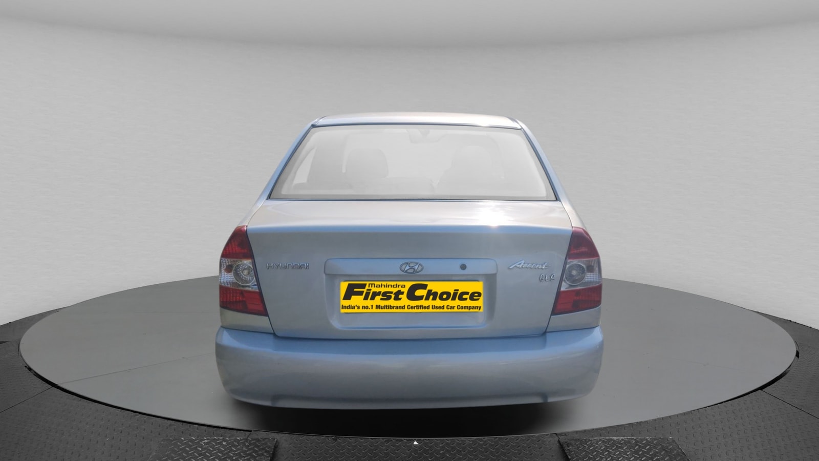 Accent image 4 Accent image 4