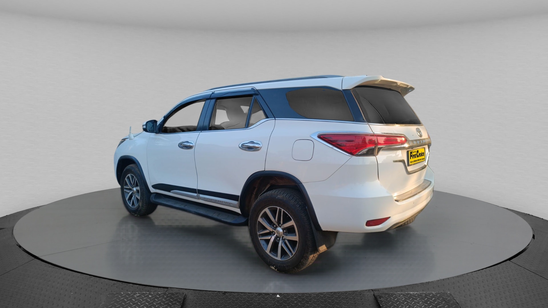 Fortuner image 3 Fortuner image 3