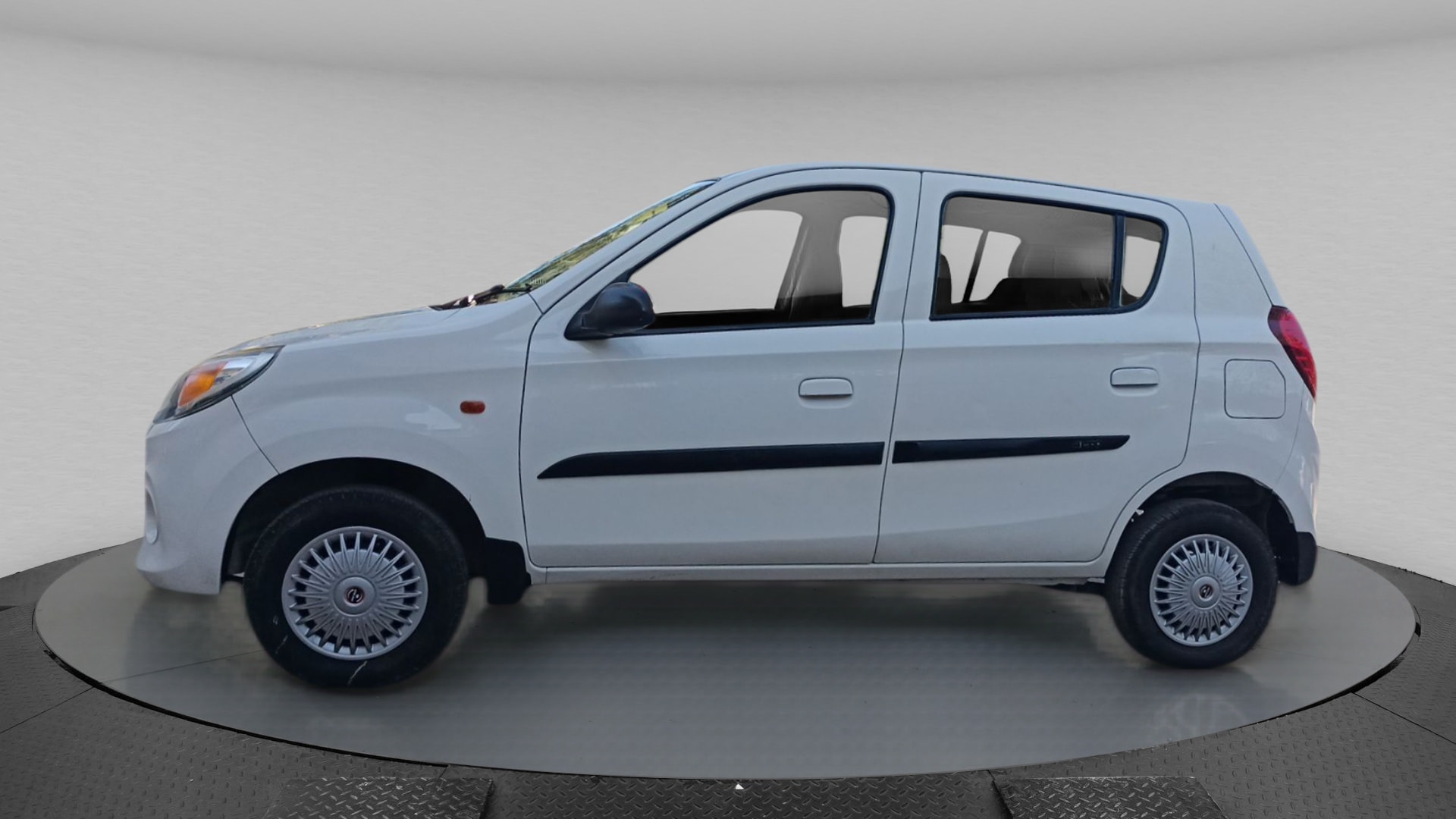 Alto 800 image 2 Alto 800 image 2