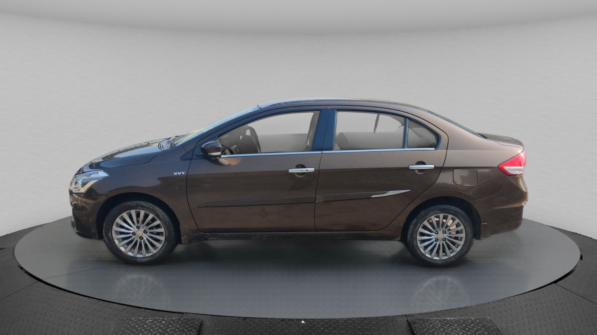 Ciaz image 2 Ciaz image 2