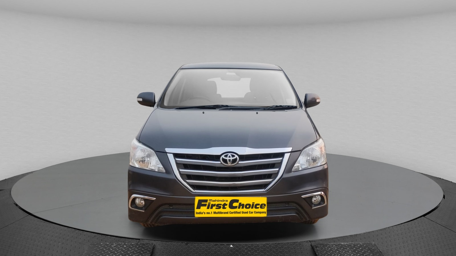 Innova image 10 Innova image 10