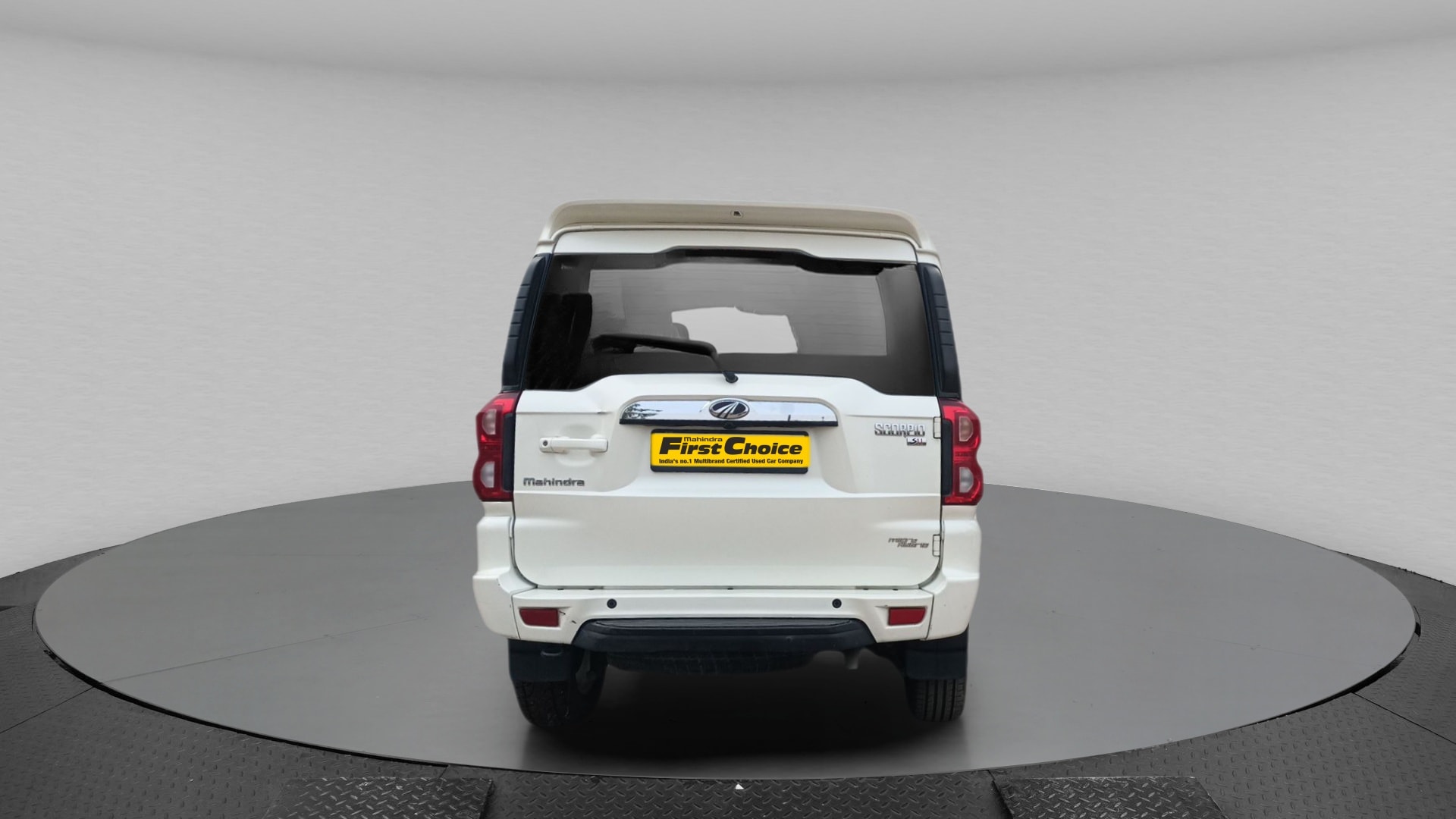 Scorpio image 4 Scorpio image 4