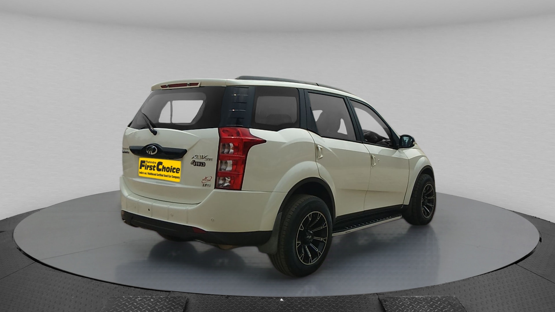 XUV500 image 6 XUV500 image 6