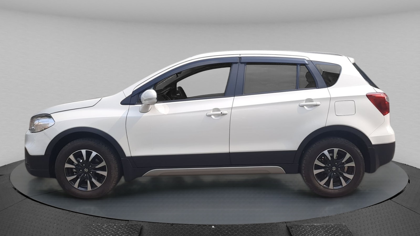 S-Cross image 2 S-Cross image 2