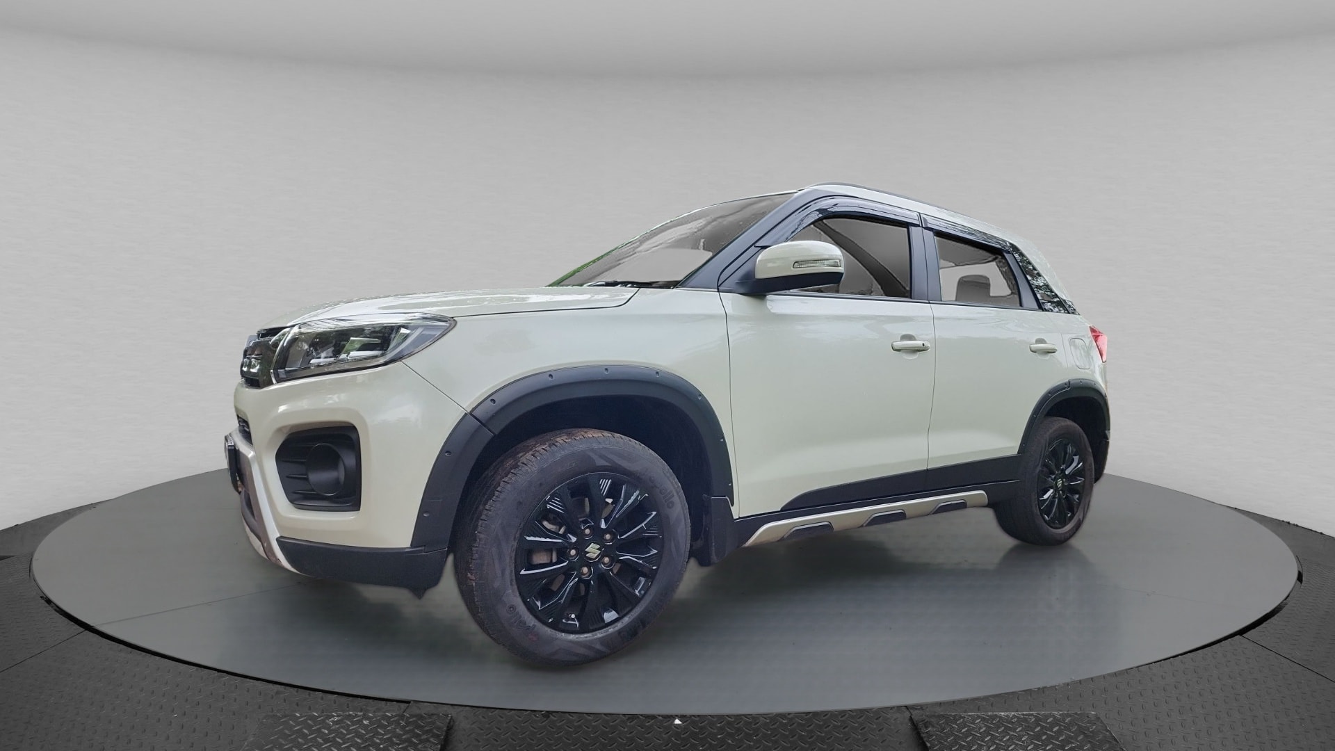 Vitara Brezza image 1 Vitara Brezza image 1