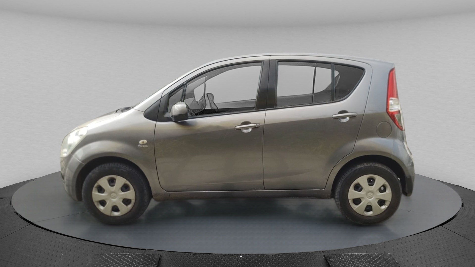 Ritz image 2 Ritz image 2