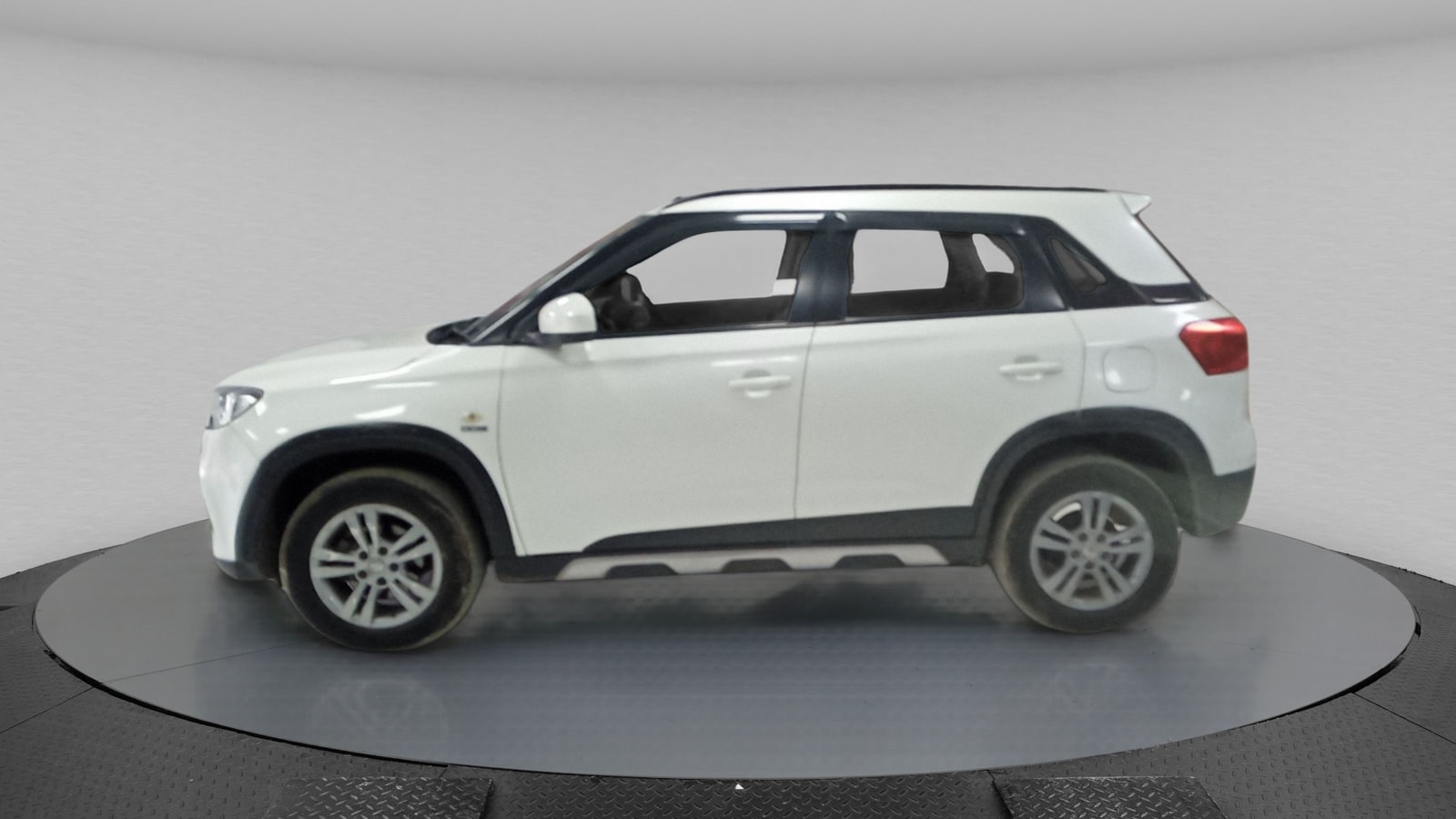 Vitara Brezza image 2 Vitara Brezza image 2