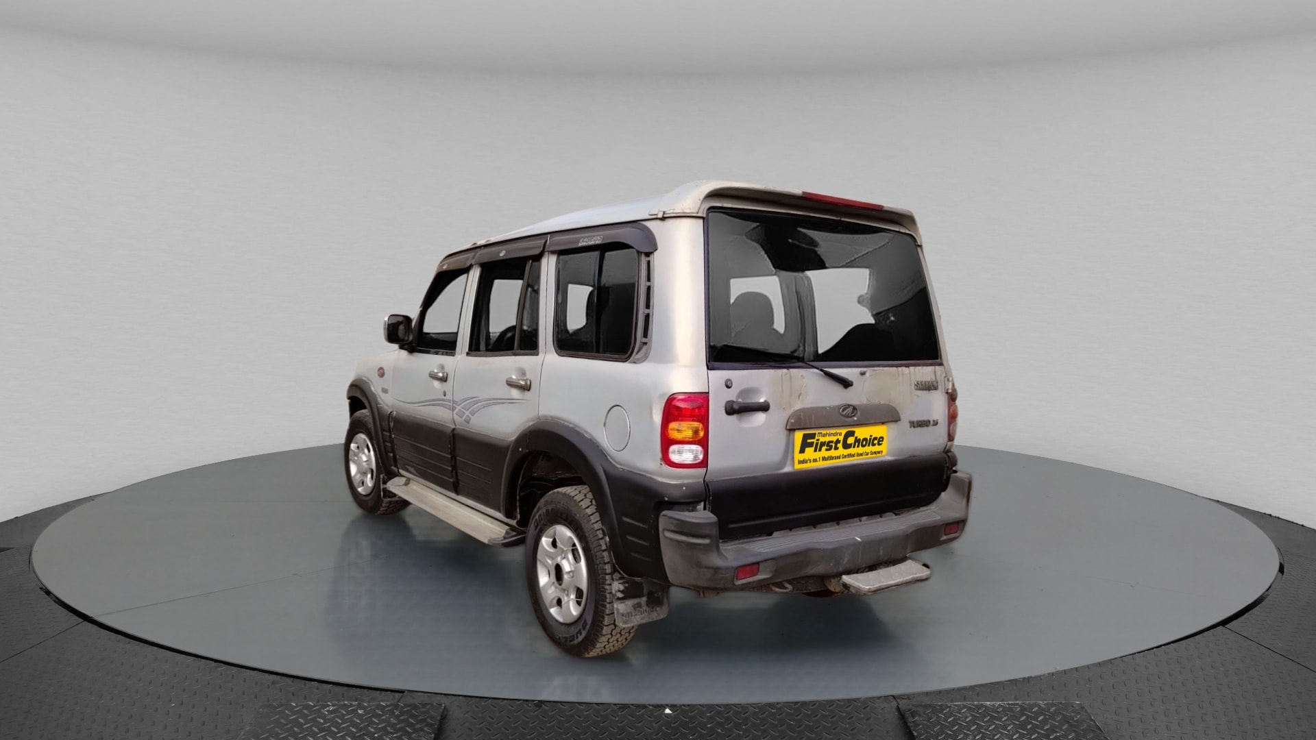 Scorpio image 3 Scorpio image 3