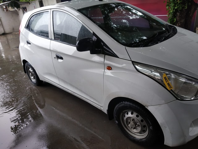 View Hyundai EON Image 6 Used Hyundai EON Image 6