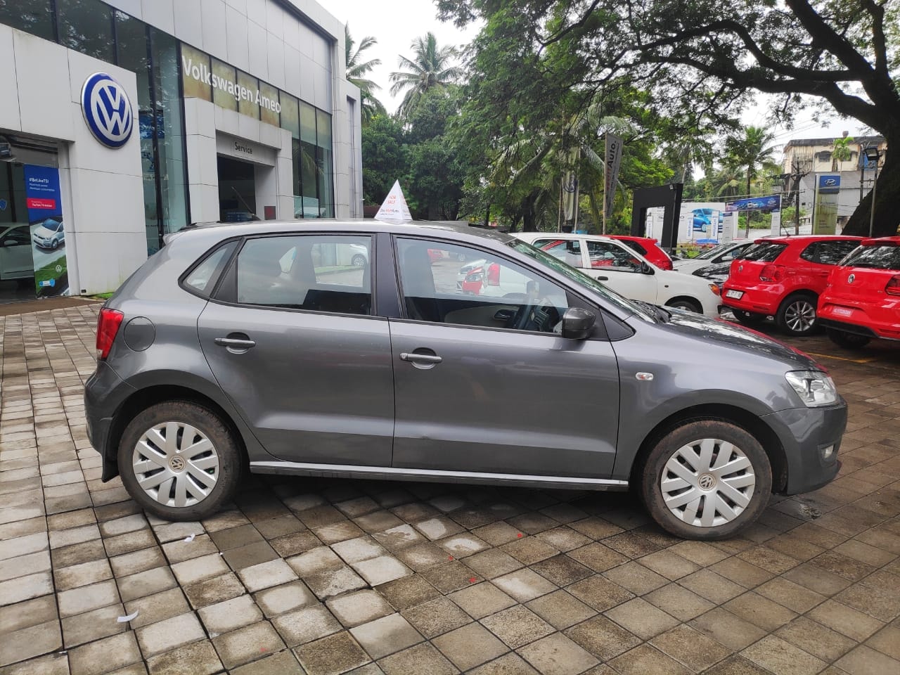 Polo image 3 Polo image 3