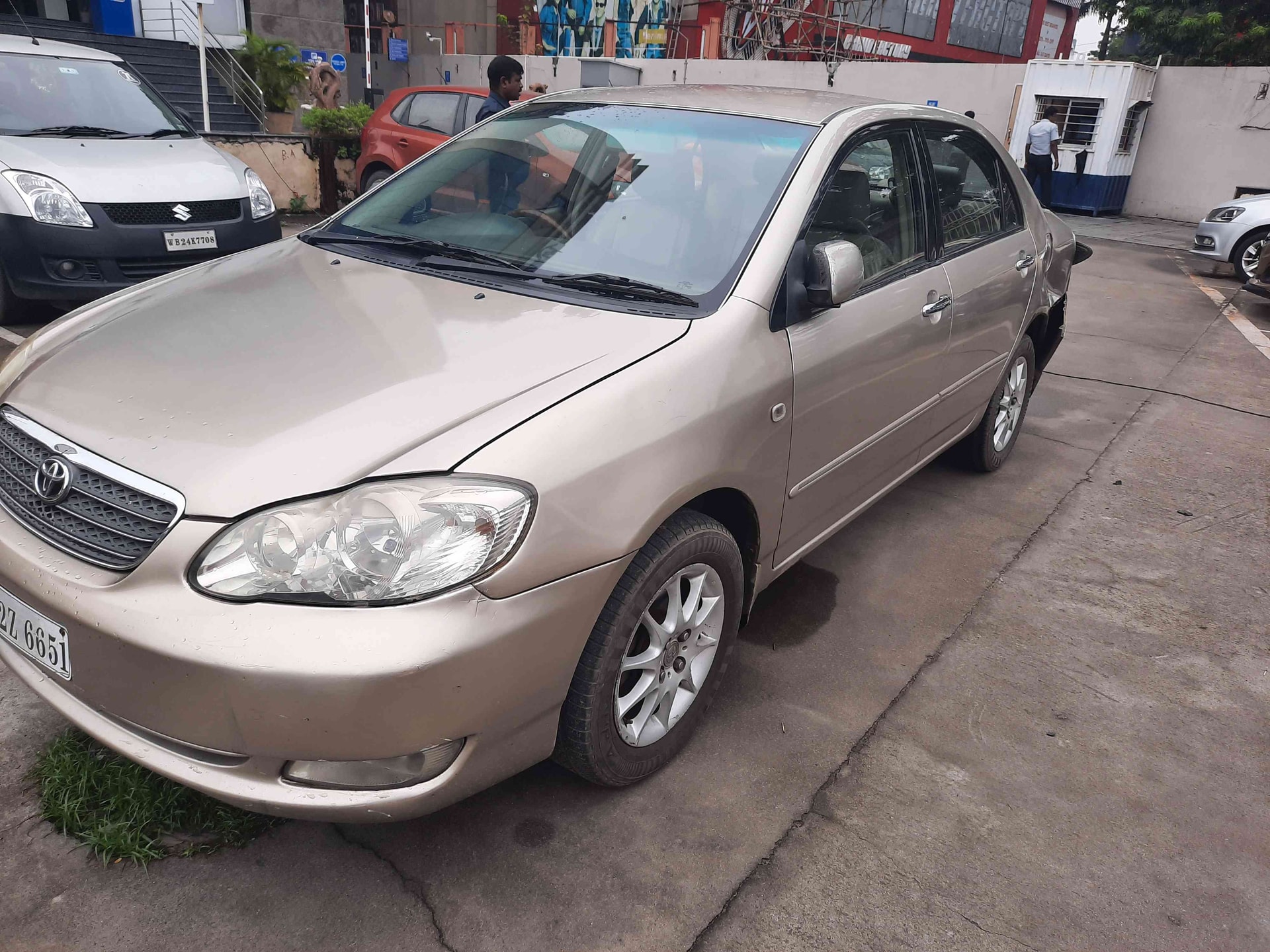 Corolla image 5 Corolla image 5