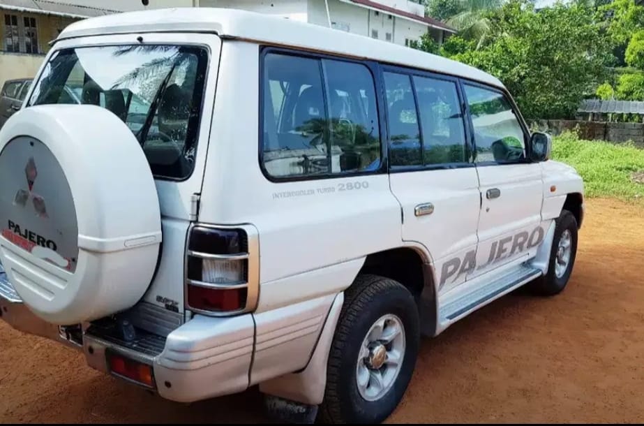 Pajero Sport image 8 Pajero Sport image 8