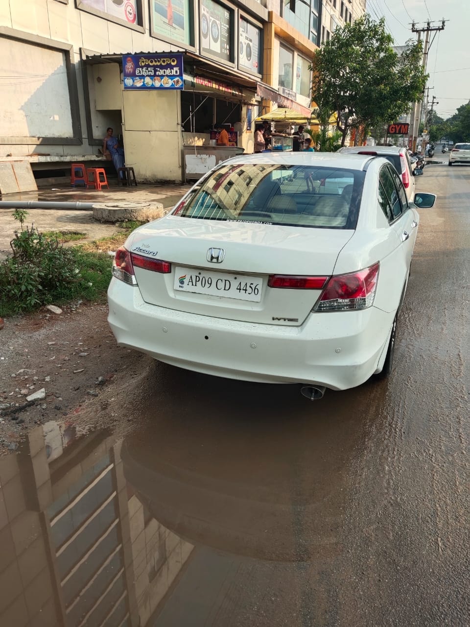 Accord image 4 Accord image 4