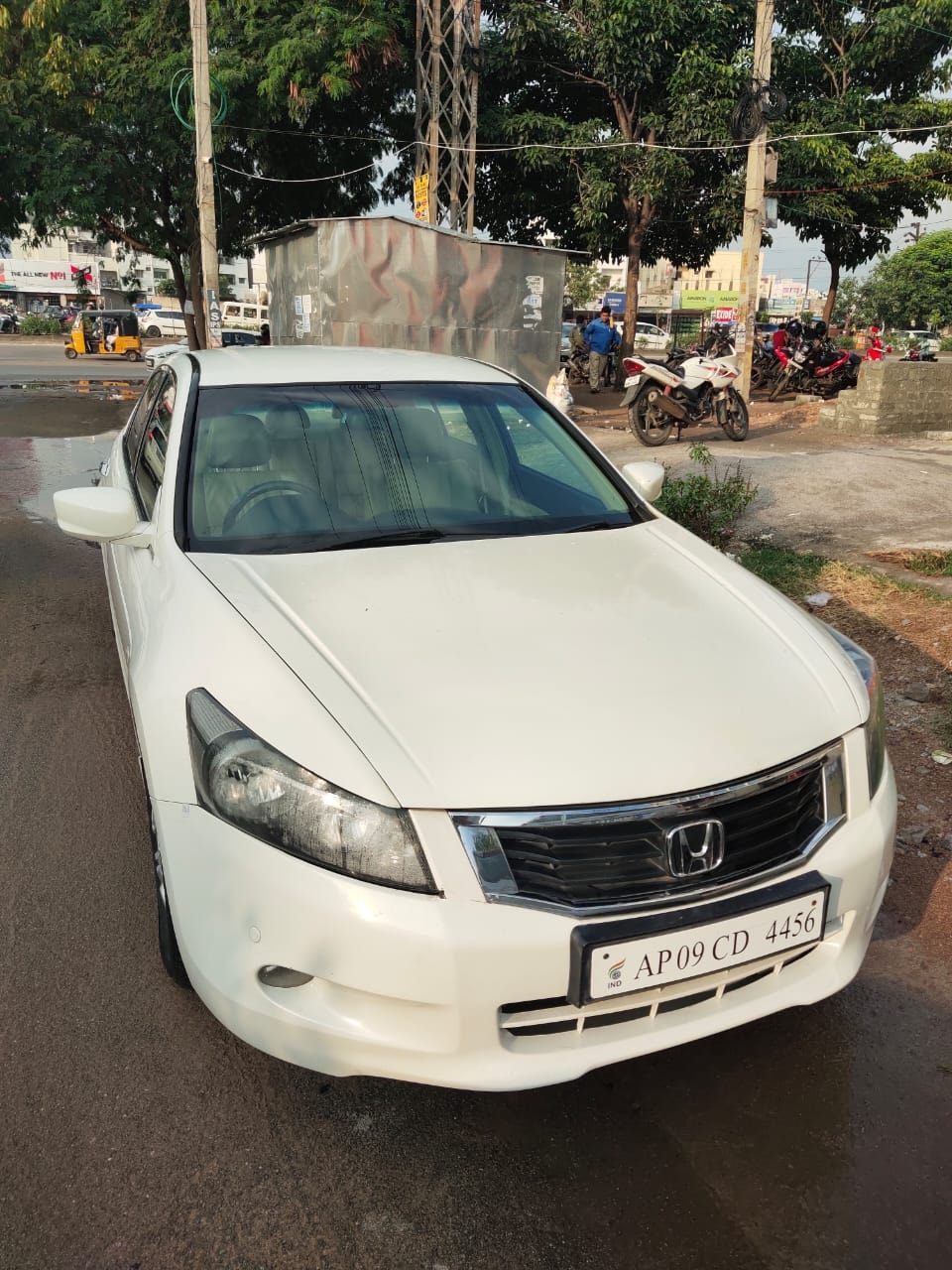 Accord image 9 Accord image 9