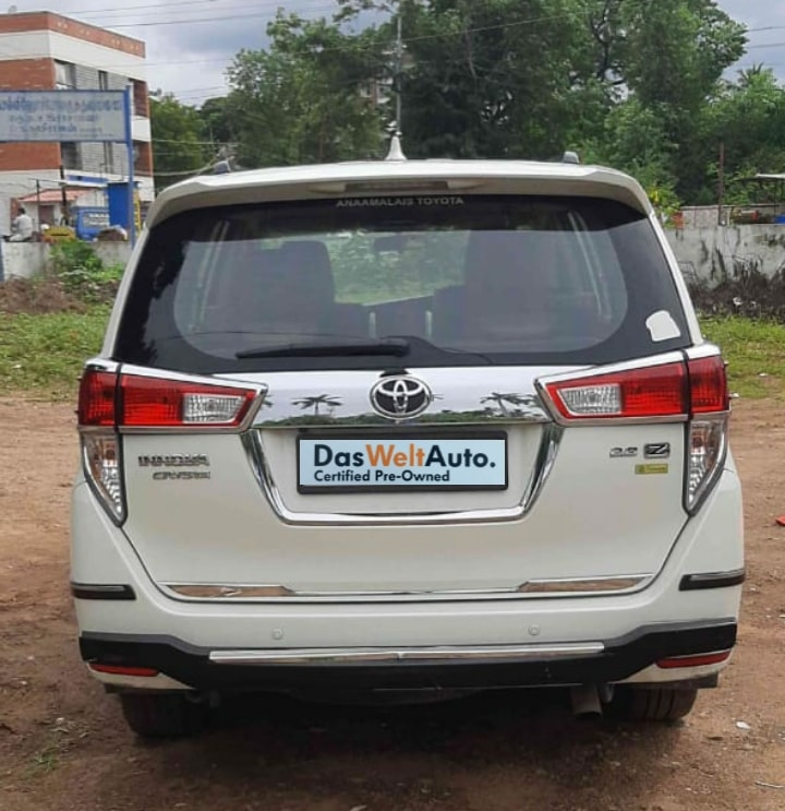 Innova Crysta image 4 Innova Crysta image 4