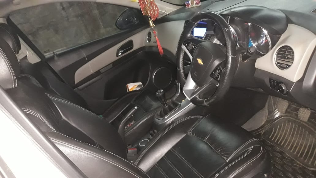 Cruze image 11 Cruze image 11