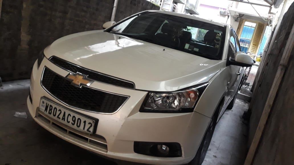 Cruze image 6 Cruze image 6