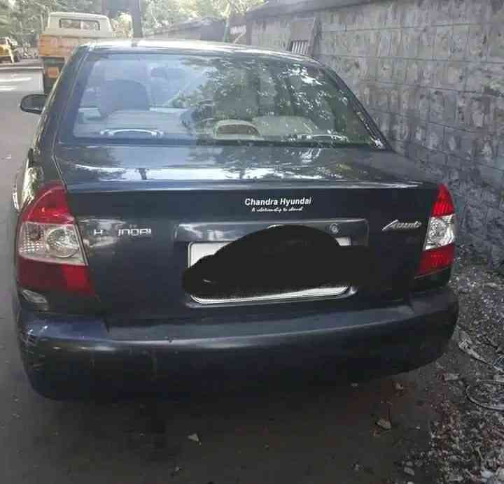 Accent image 4 Accent image 4