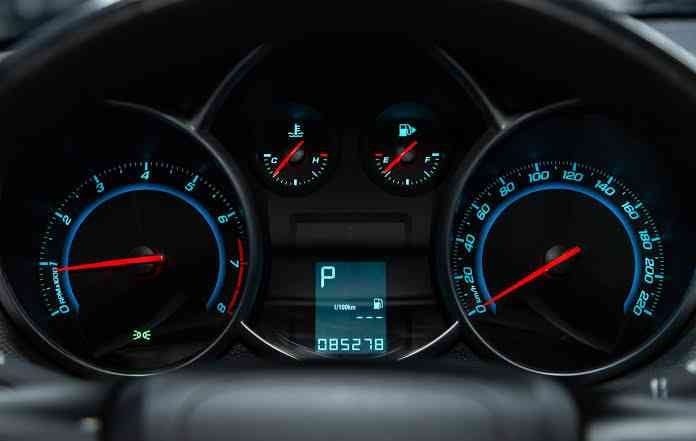 Cruze image 6 Cruze image 6