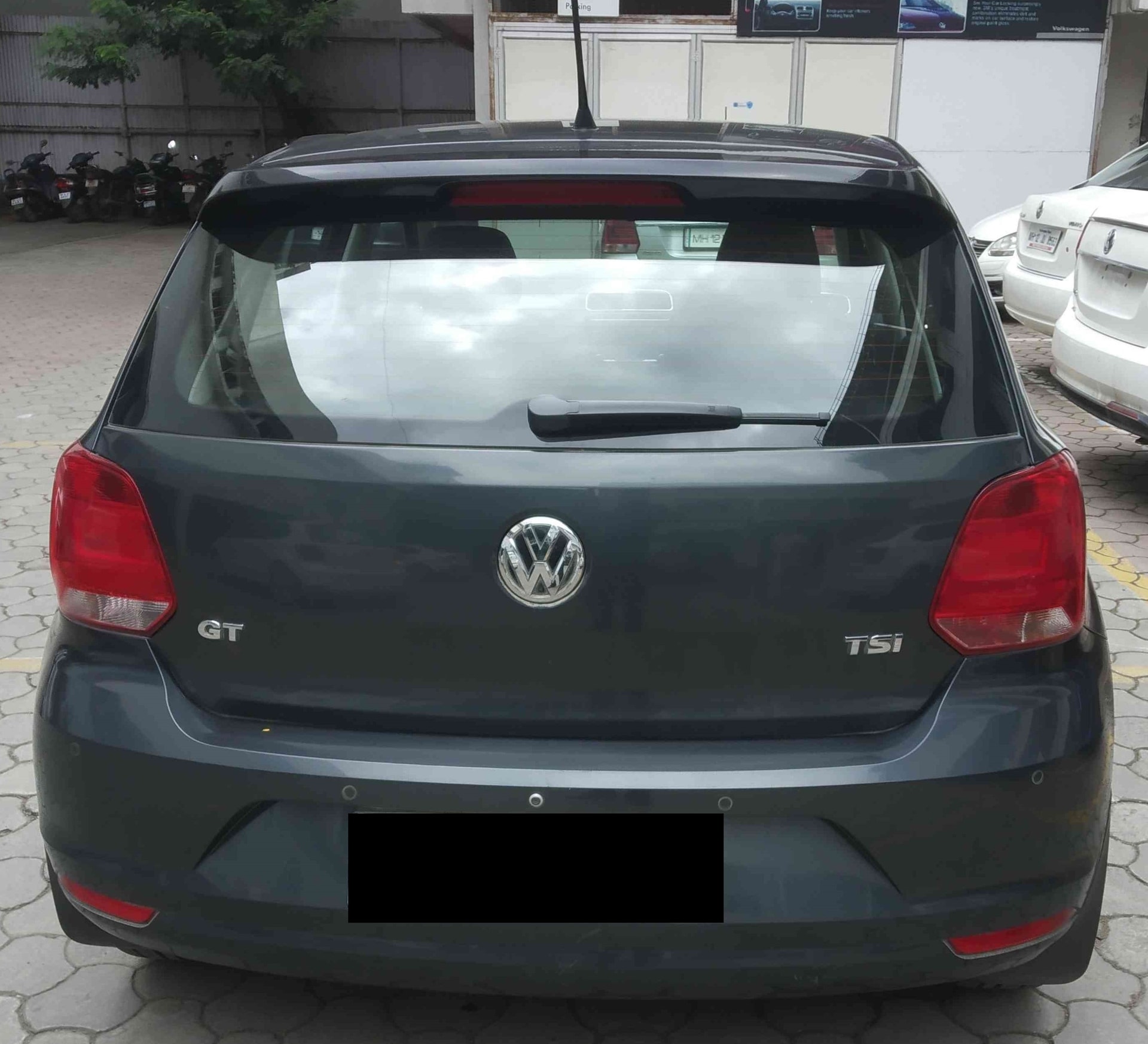 Polo image 10 Polo image 10