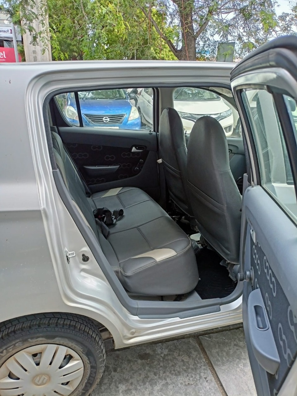 Alto 800 image 11 Alto 800 image 11