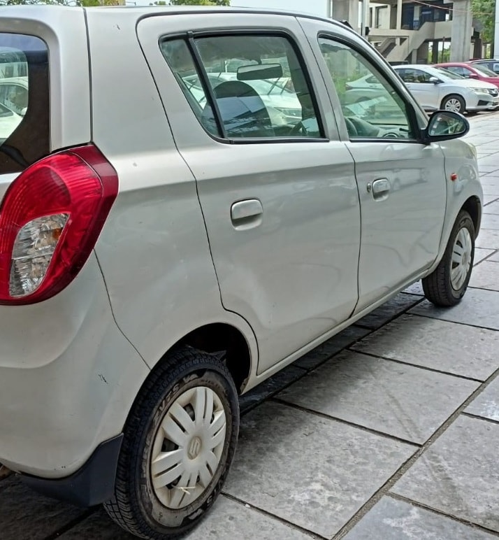 Alto 800 image 7 Alto 800 image 7