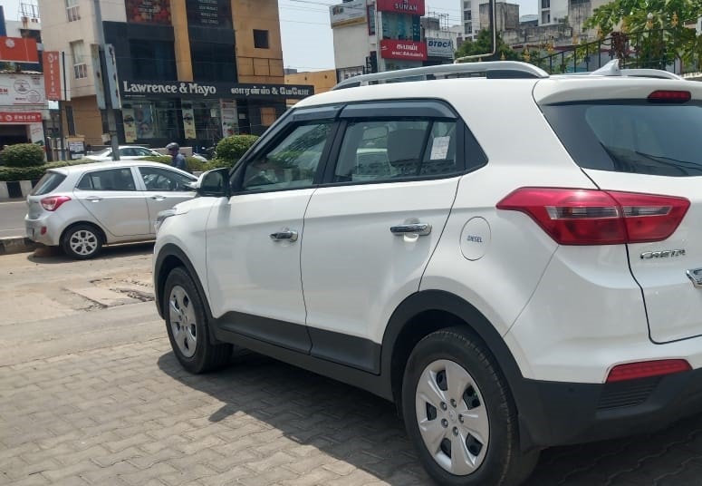 XUV500 image 5 XUV500 image 5