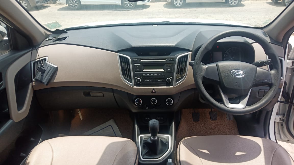 XUV500 image 8 XUV500 image 8