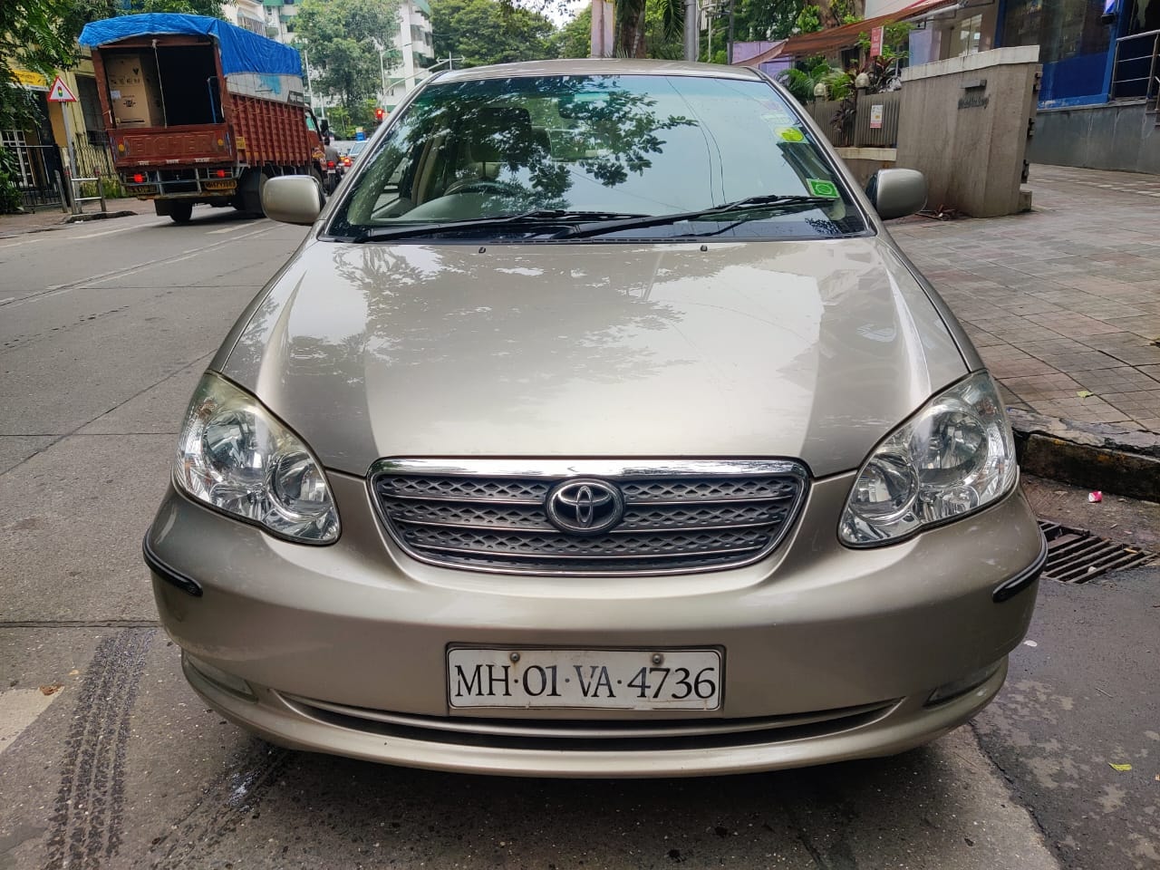 Corolla image 1 Corolla image 1