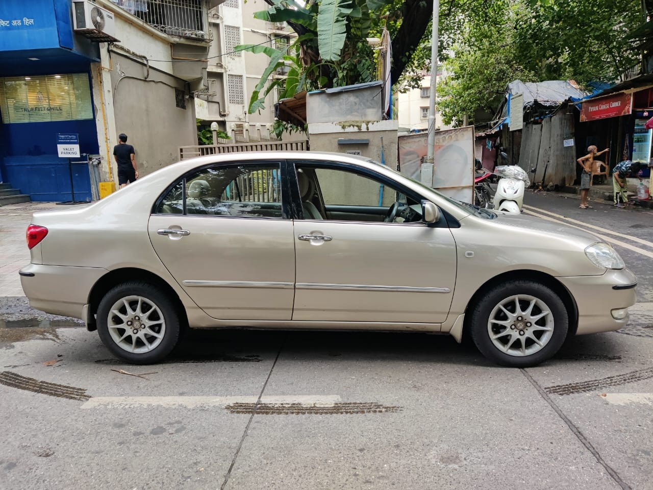 Corolla image 2 Corolla image 2