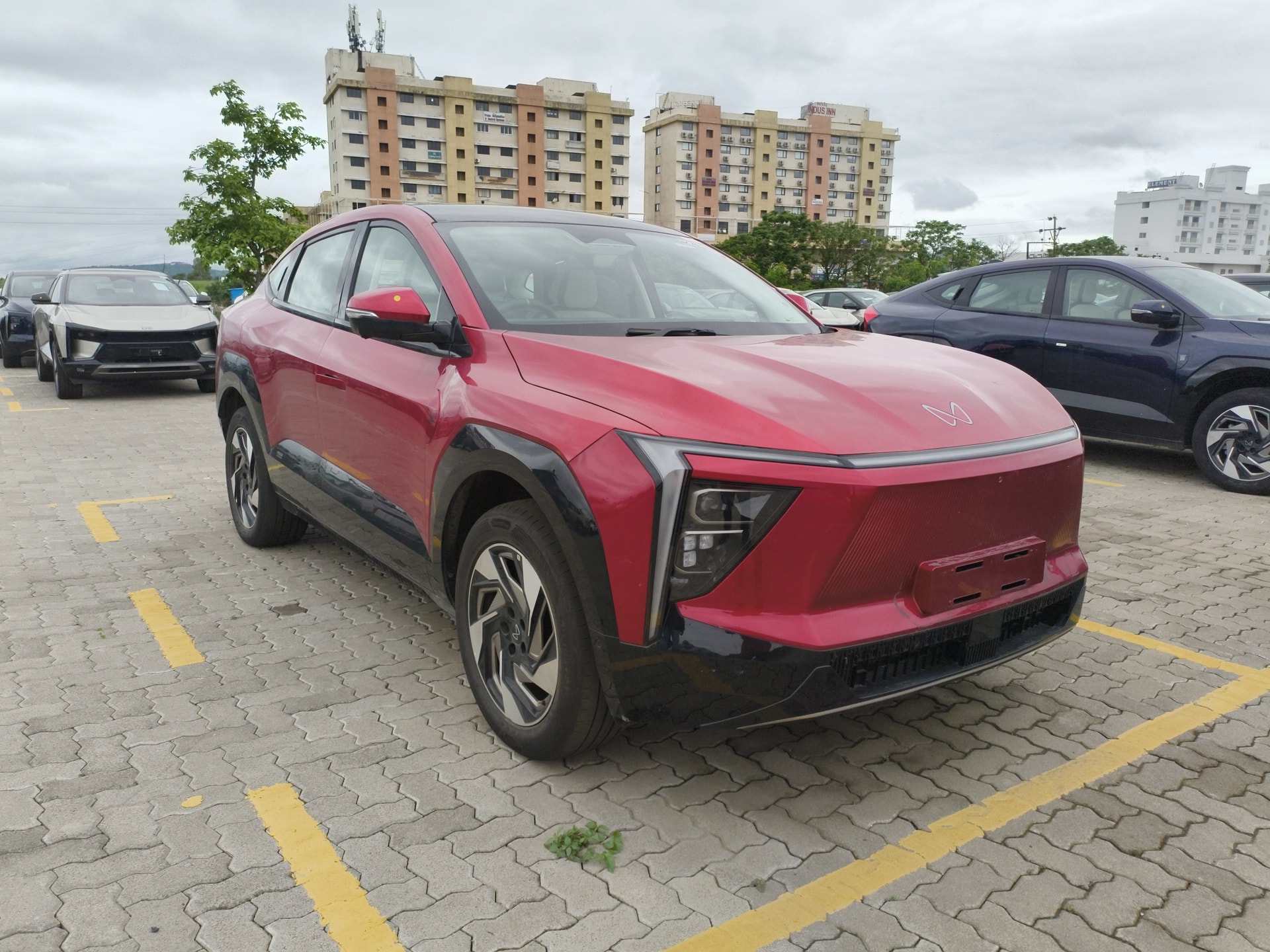 XEV 9e image 8 XEV 9e image 8