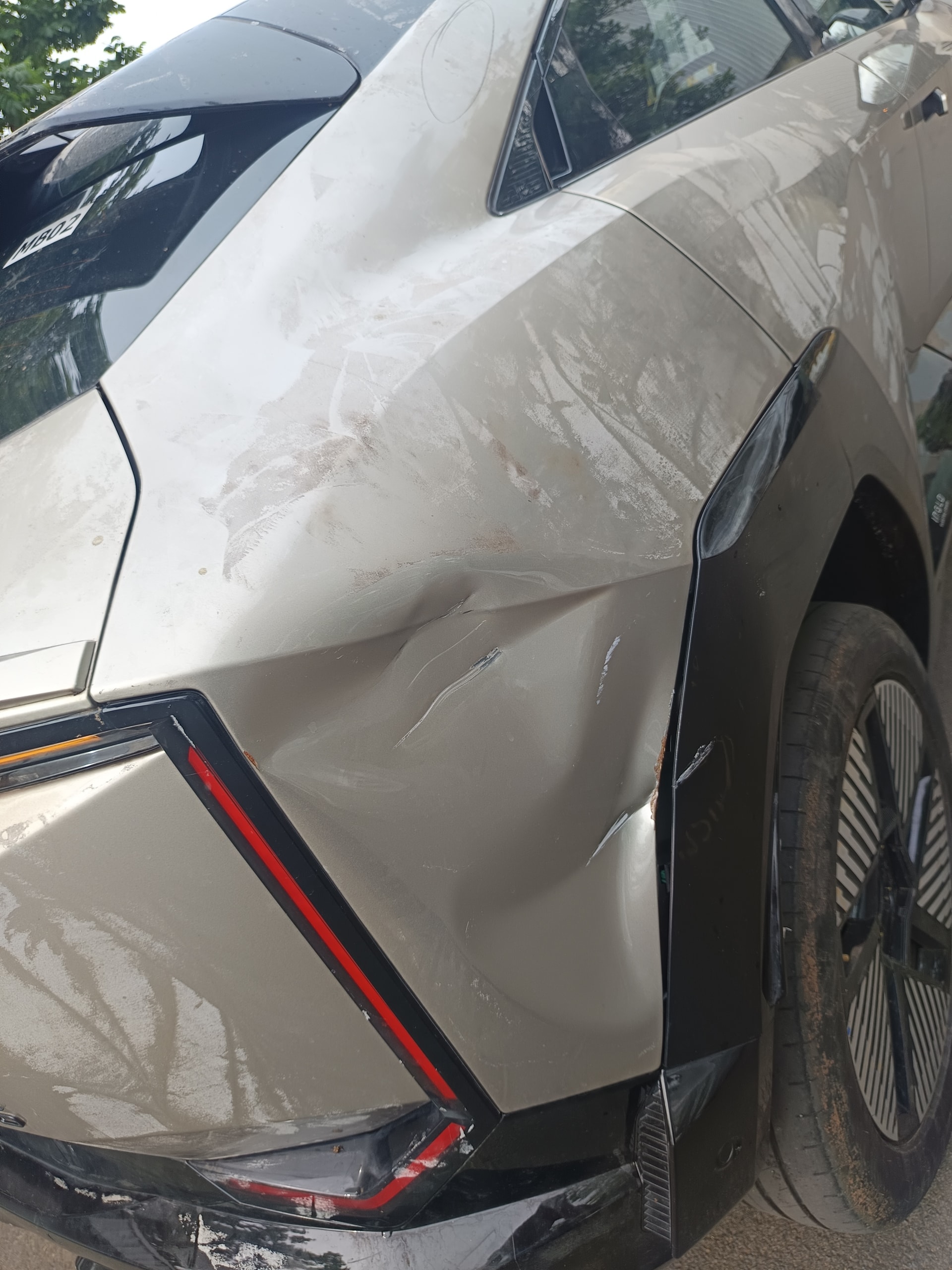 BE 6e image 4 BE 6e image 4