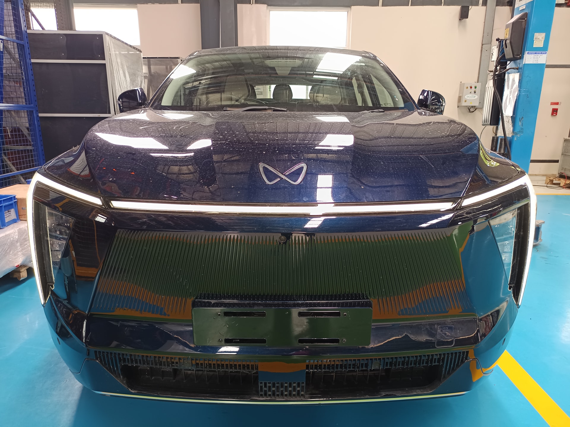 Used 2024 Mahindra XEV 9e Used 2024 Mahindra XEV 9e