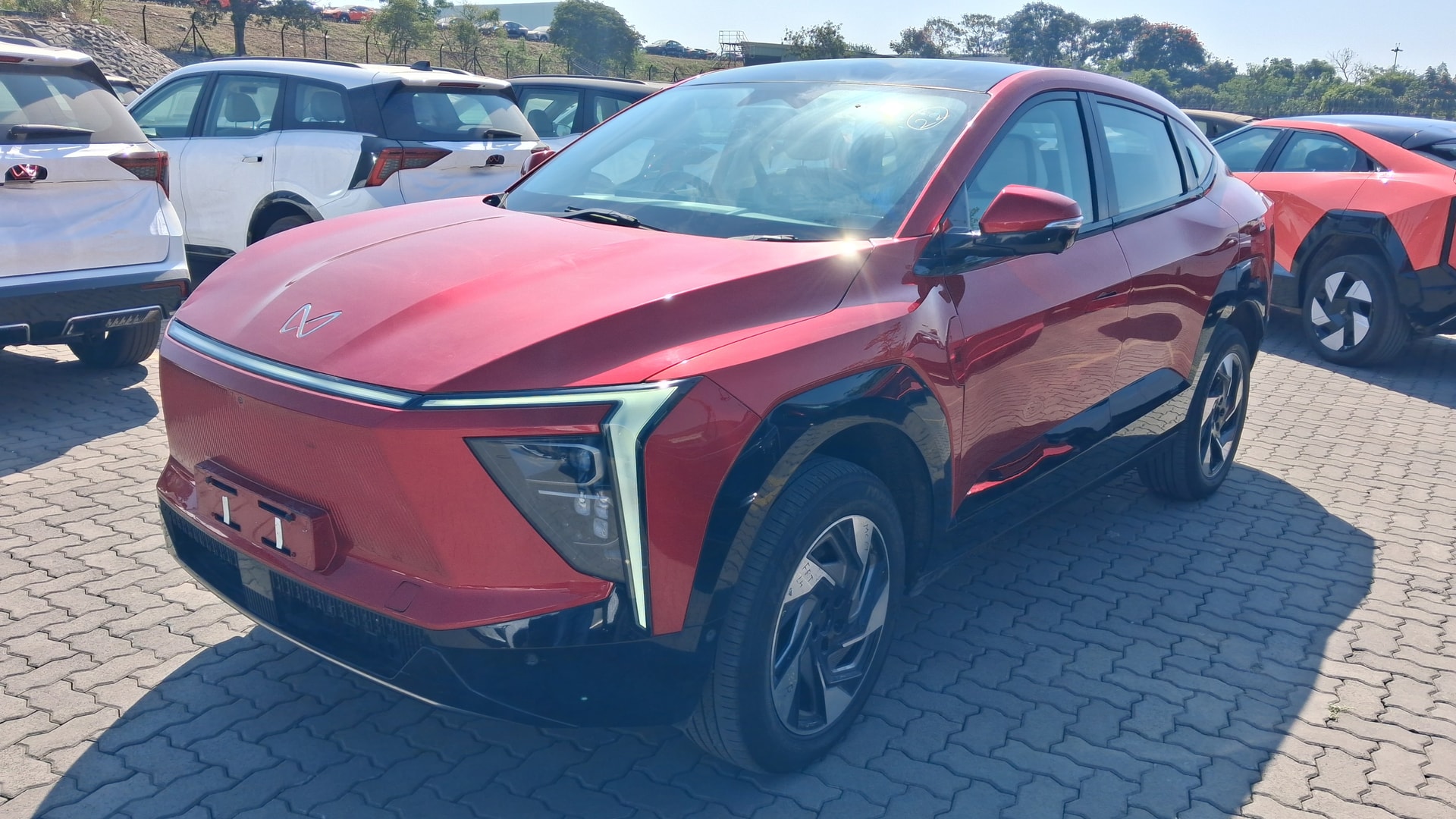 XEV 9e image 2 XEV 9e image 2