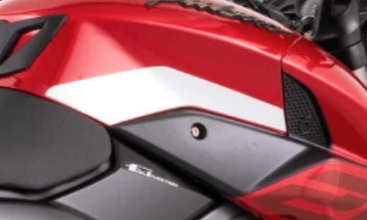 Bajaj Pulsar NS200 : Price, Images, Specs & Reviews - carandbike.com