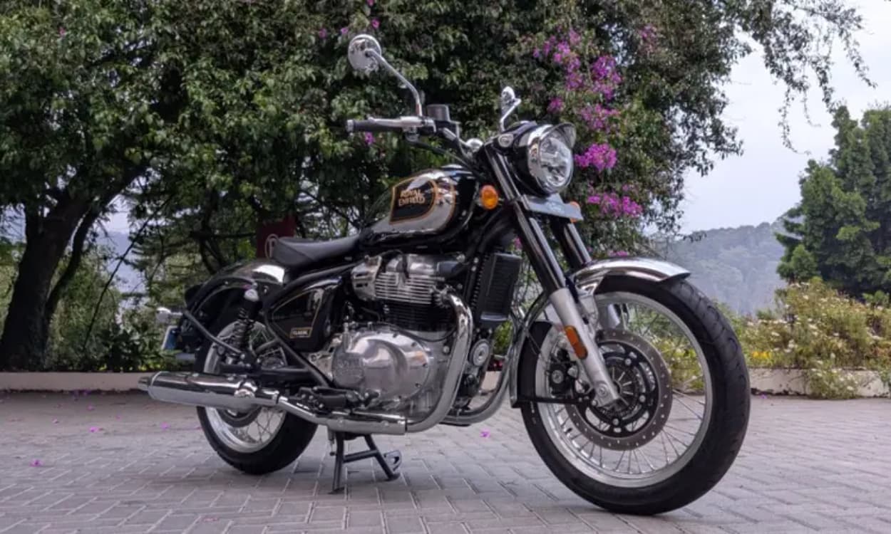 Royal Enfield Classic 650 : Price, Images, Specs & Reviews - carandbike.com