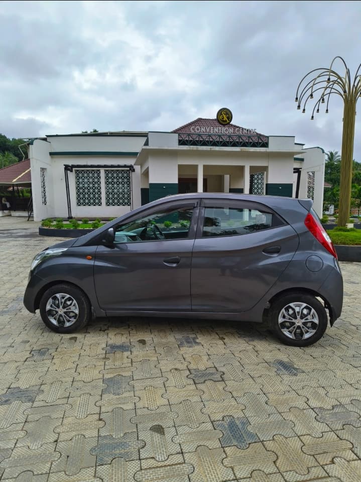 Used Hyundai EON Era Plus in Palakkad 2025 model, India at Best Price.