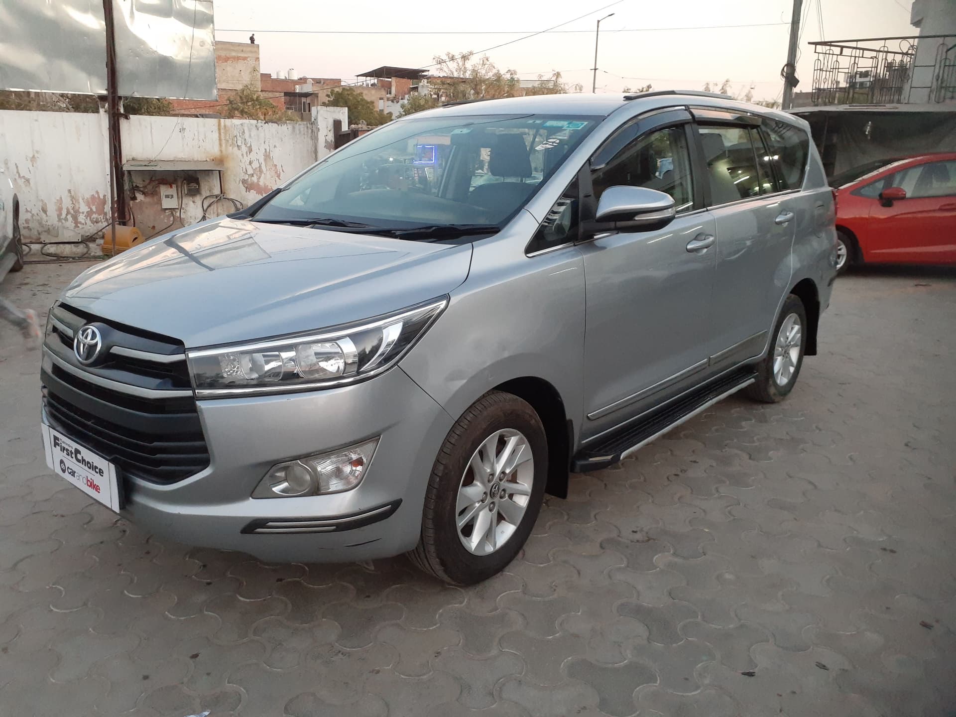 Used Toyota Innova Crysta 2.4 GX MT 7-Seater BS IV in Jaipur 2025 model ...
