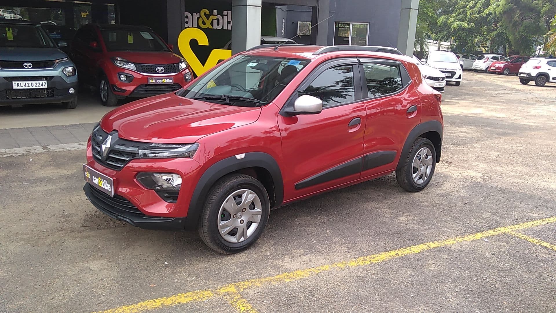 Used Renault Kwid RXT 1.0 (O) BS IV in Ernakulam 2025 model, India at ...