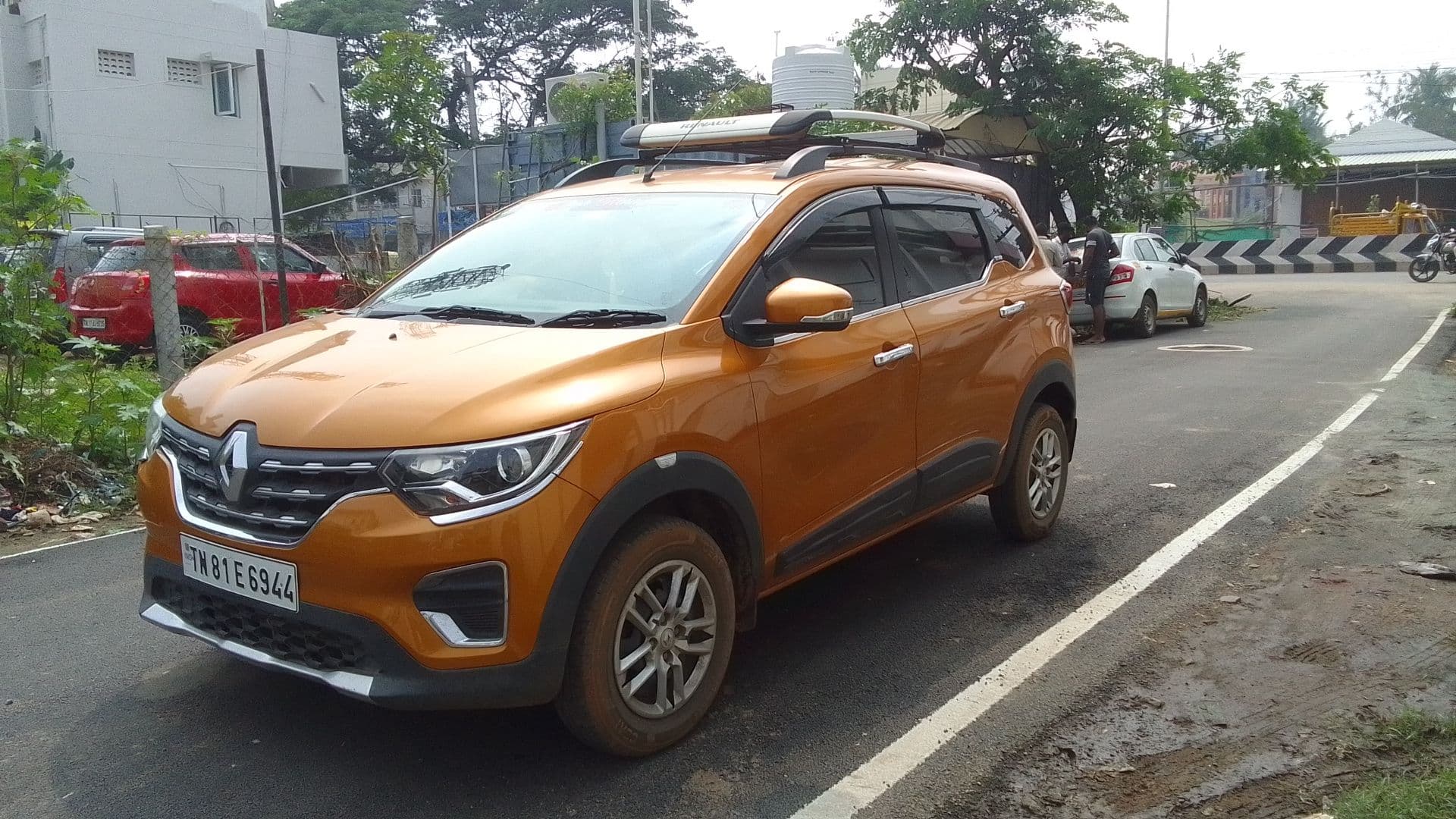 Used Renault Triber RXT in Tiruchirappalli 2024 model, India at Best Price.