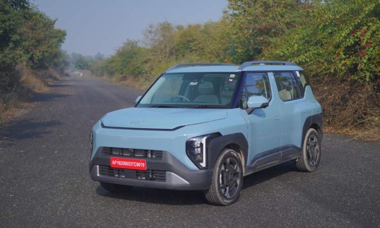 Kia Syros Front Kia Syros Front images