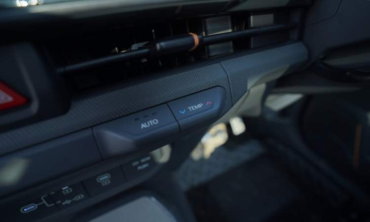 Kia Syros Kia Syros images