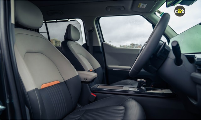 Kia Syros Front Seat Kia Syros Front Seat