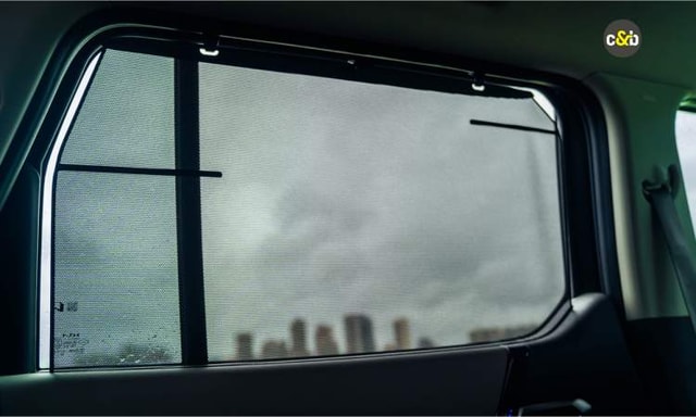 Kia Syros Window Kia Syros Window